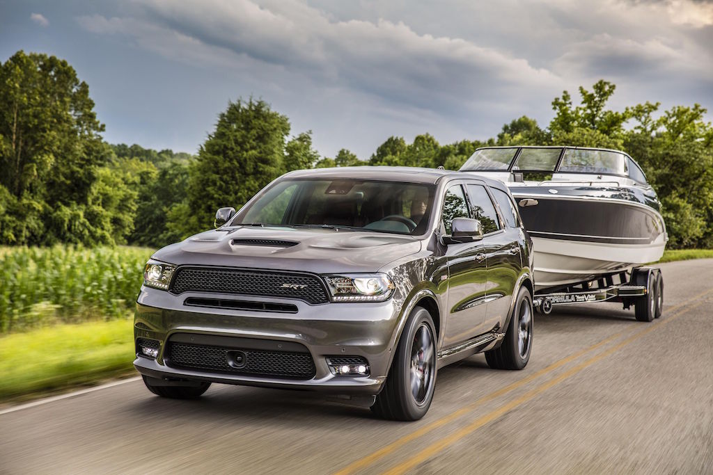 2018 Dodge Durango SRT towing